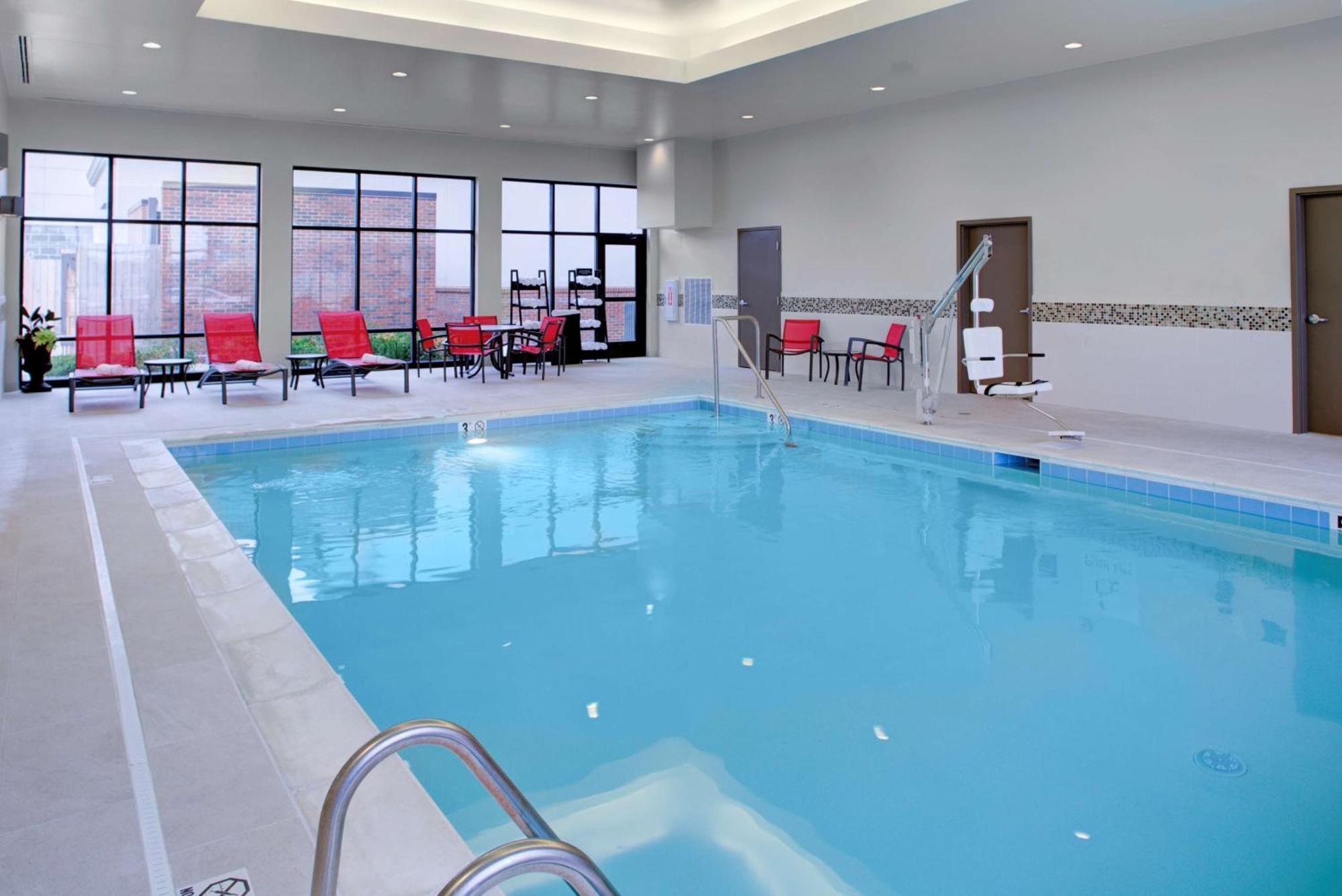 Hampton Inn & Suites Columbus Scioto Downs Exterior foto